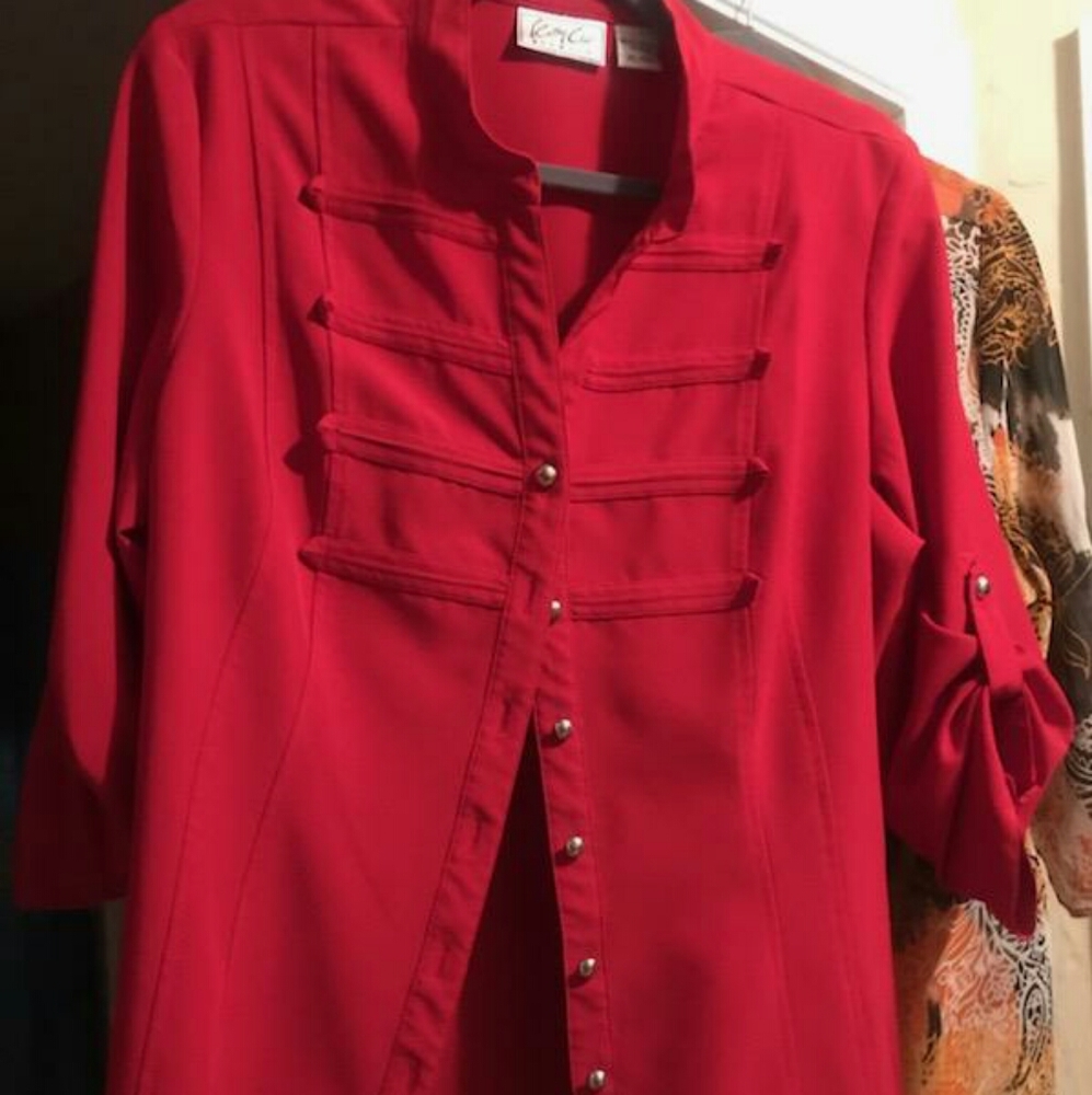 Women's blouse